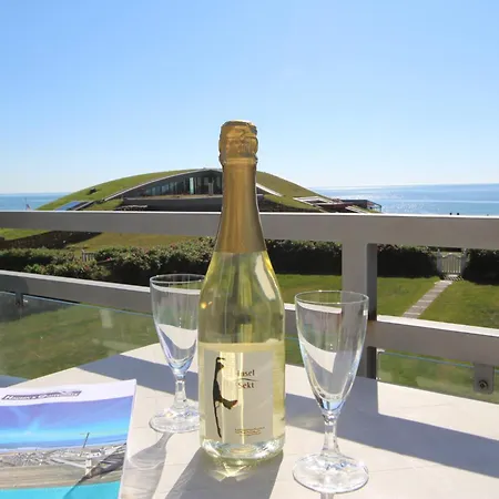 Trutz Blanker Hans - Duenenstr 19, App 12 *